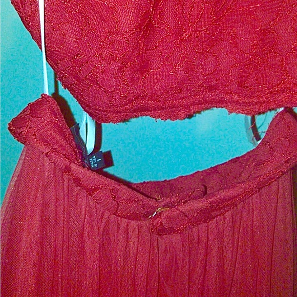 Red 2 Piece Prom Dress - Picture 5 of 6